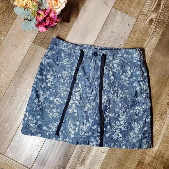 White Stag Blue Floral Skort Size 6 100% Cotton RN 52469 - Picture 1 of 12